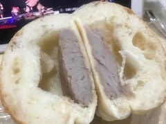 荔浦芋泥包-啊噗吐呦现场烘焙(麦凯乐店)