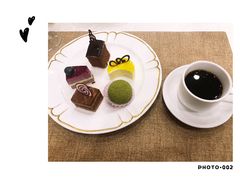 -东方豪景花园酒店·怡景旋转餐厅