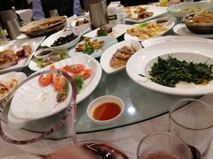-品悦酒店(三林古镇店)