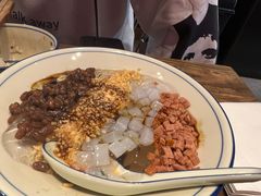 -滴水·湘逢(南汇大学城生活广场店)