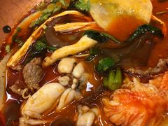 -成都你六姐·牛肉冒菜(上海环宇荟店)