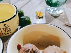 -墨脱石锅椰子鸡•香草鸭•东山羊(大东海店)