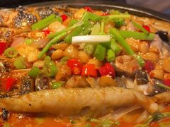 -鸣记脆皮烤鱼·海鲜烤鱼(三八广场店)