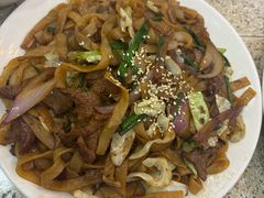 干炒牛河-煲煲掂风味煲仔饭餐厅(西区店)