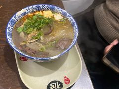 -叶新小吃店(来凤小区总店)