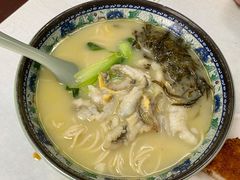 招牌黄鱼面-明呈黄鱼面馆(斜土路店)
