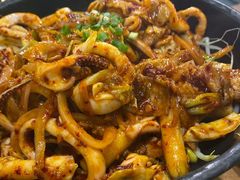 招牌辣鱿鱼五花肉煲-HOTISLAND海鸡岛·韩国料理(江南西店)