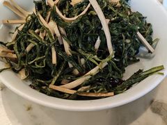 蒲公英拌豆干-小吊梨汤·北京菜(香山店)