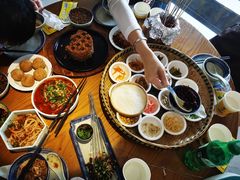 -包整·丝娃娃(一览甲秀楼风景店)