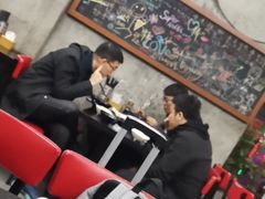 -丽影重庆小面(定西路店)