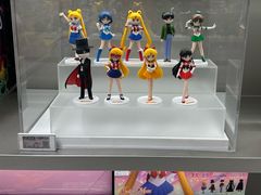 -泡泡玛特POPMART(蓝色港湾店)