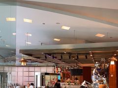 -怡咖啡海鲜自助餐厅(浦东香格里拉店)