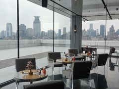 靠窗位-璞渼咖啡 ROOF P.M. Café(浦东美术馆店)