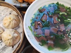 -馋三尺蟹粉小笼(人民广场店)