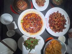 -茅庐川菜(威高广场店)