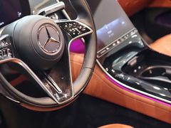 -奔驰上海利星(七宝店)