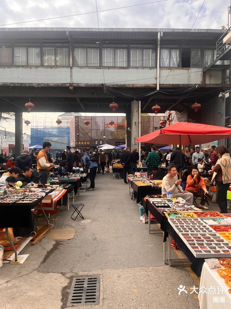 打卡苏州古玩市场