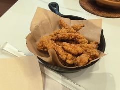 -必胜客(砂之船中东奥莱店)