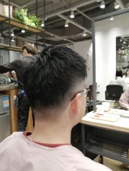 点击看大图 -Mentor Hair Salon