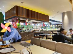 -齐河孔雀王温泉酒店·金孔雀自助百汇