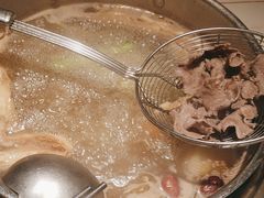 -牛人日志·鲜牛肉骨汤火锅(万科里瑧店)