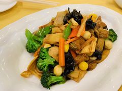 十八罗汉-功德林素菜饭庄(前门店)