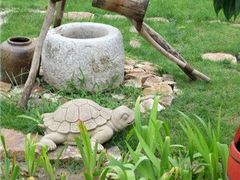 -田园东方蜜桃村的田野营地