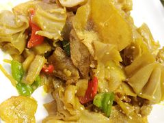 -天天向上素食餐厅(五台山店)