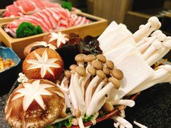 -湊湊火锅·茶憩(打浦桥日月光店)