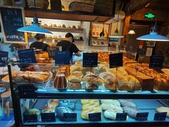面包甜点陈列柜-仙峰天然面包(迎宾路店)