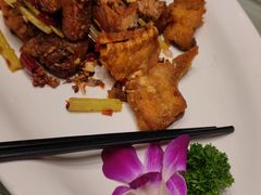 糍粑鱼-刘胖子家常菜·蹄花焖藕(兴业店)