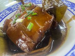 东坡肉-邱记私房菜·十八年本地菜