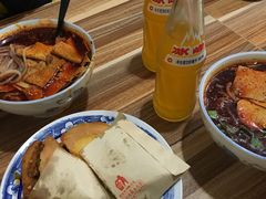 -老字号杨坡红油米线腊汁肉夹馍(东四道巷店)