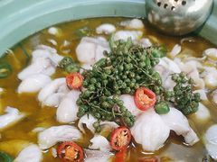 -重庆鸡公煲·青锅花椒鱼(牡丹江路店)