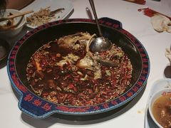 -何师傅美蛙鱼头(汉街店)