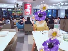 -港丽餐厅(高德置地店)