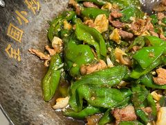 -费大厨辣椒炒肉(高铁吾悦广场店)