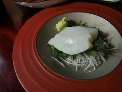 红鱿鱼刺身-加奈日本料理