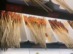 -佰人王串串香火锅(洋珠巷店)
