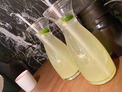 -新白鹿餐厅(滨江银泰店)