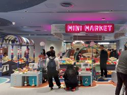 -奈尔宝家庭中心·亲子餐厅(北京东坝万达店)