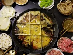 -苟味道老火锅(黄桷坪店)