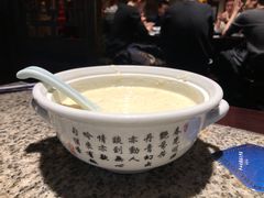民国美龄粥-南京大牌档(香港广场店)
