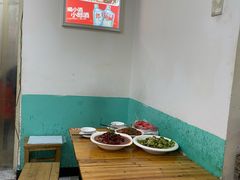 -勇猛子川菜馆(新军路店)