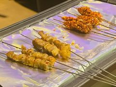 -曼听小寨海鲜烧烤·大连辣炒大王(盖州街店)