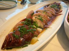 -鲜得莱渔港·小平岛海胆馆(七贤岭店)