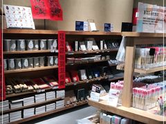 -七鲜超市(瑞虹天地太阳宫店)