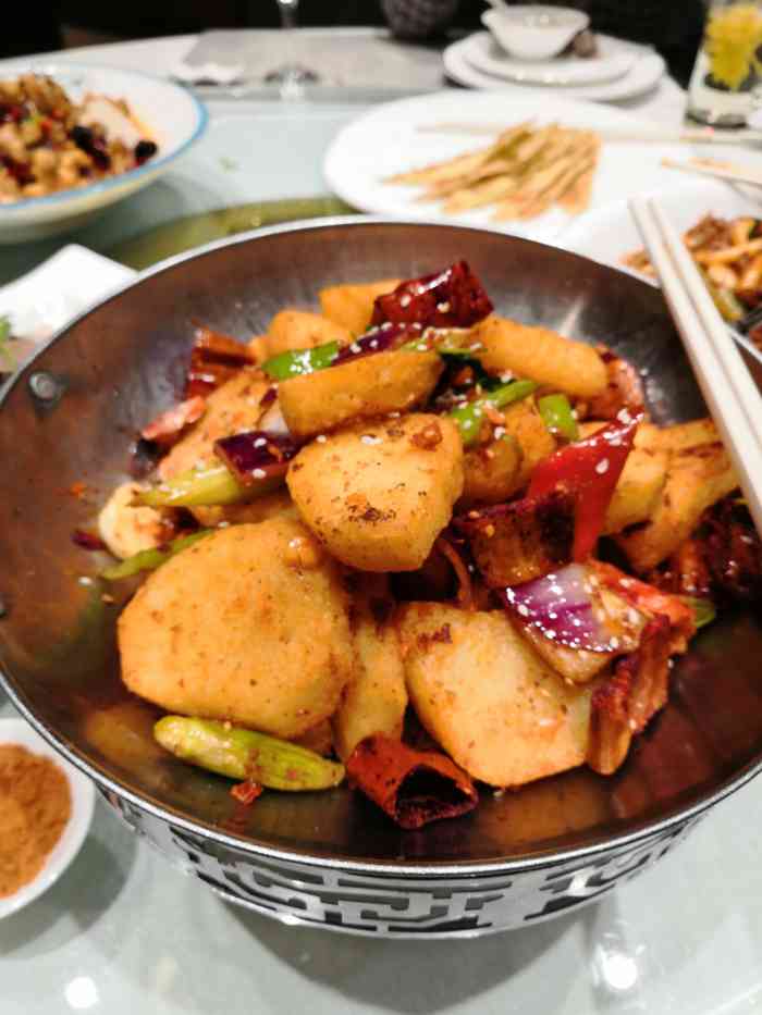 西湖银峰-"来西宁旅行朋友招待我们在这家吃饭,虽然店.