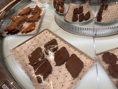 -HOT CRUSH趁热集合·现烤面包(环球港店)