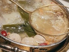 -牛人日志·鲜牛肉骨汤火锅(万科里瑧店)